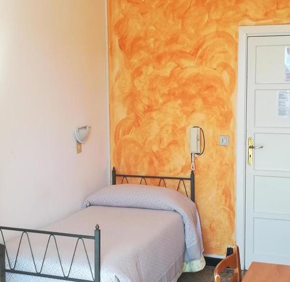 Номер Стандарт Индивидуальный Вид на Море, Albergo Calcagno