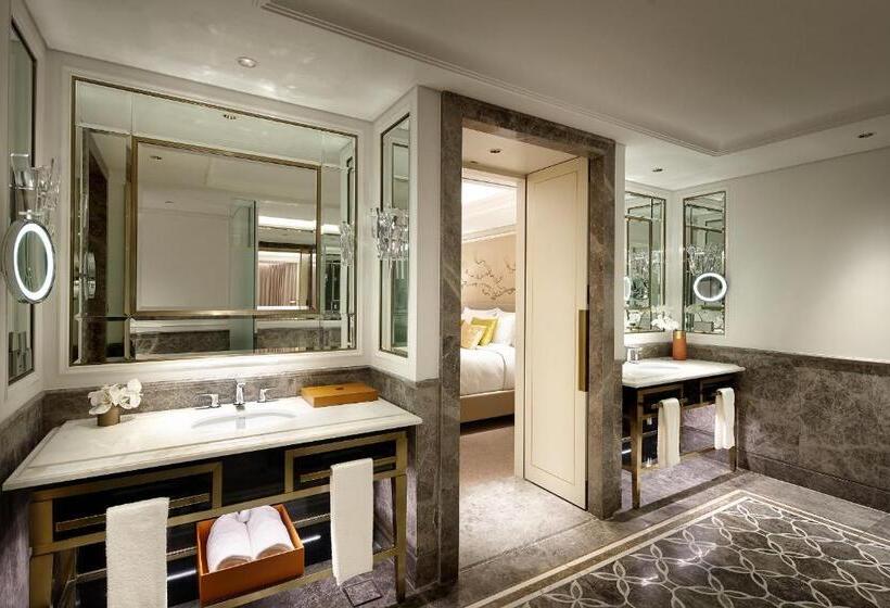 Президентский Люкс, Lotte Hotel Seoul Executive Tower