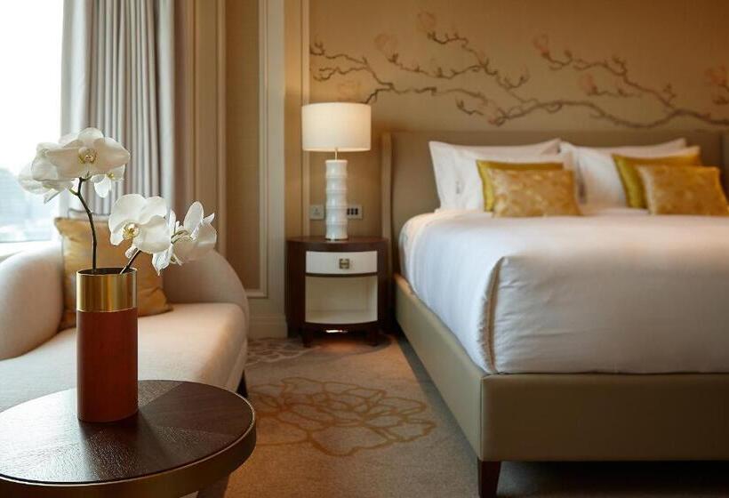 Люкс Повышенной Комфортности, Lotte Hotel Seoul Executive Tower