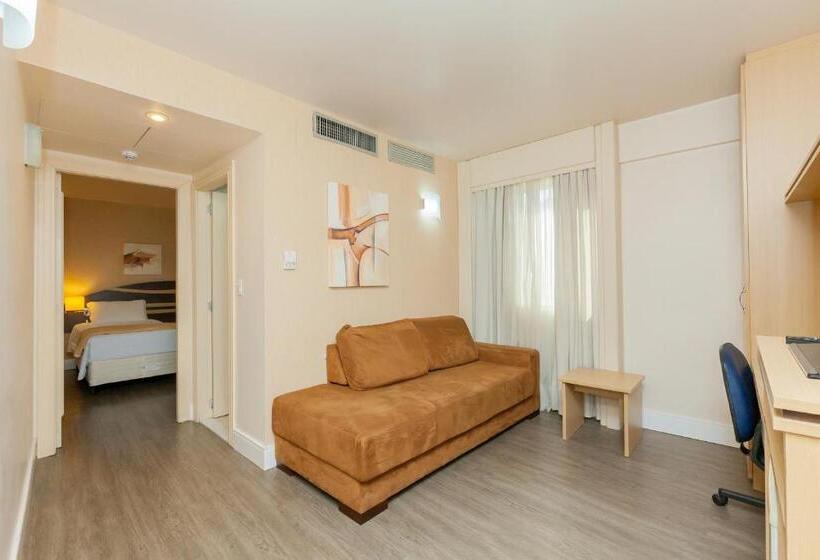 스탠다드 트리플 룸, Tri Hotel Vittoria Bento