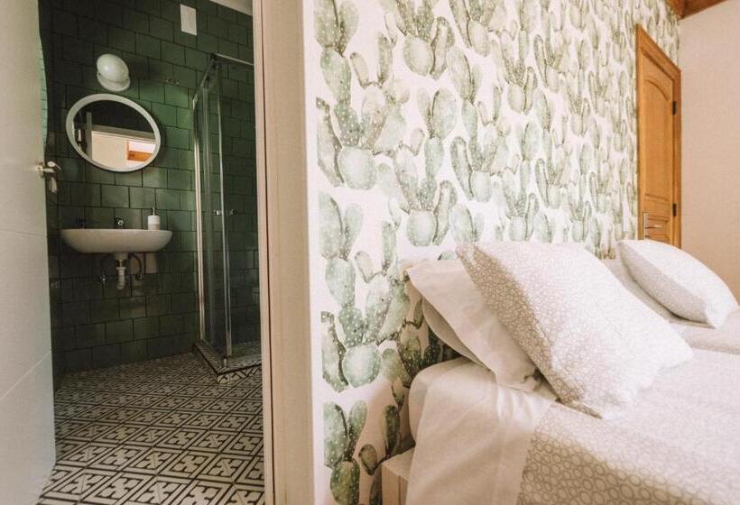 اتاق استاندارد, Nice Way Cascais Hostel & Surf Camp