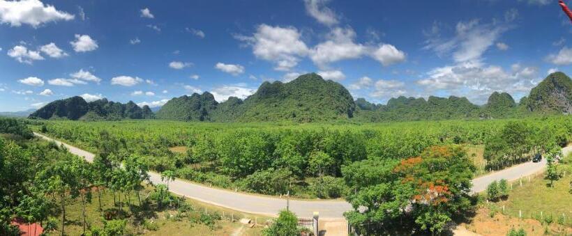 اتاق استاندارد با چشم‌انداز کوهستان, Phong Nha Amanda Homestay
