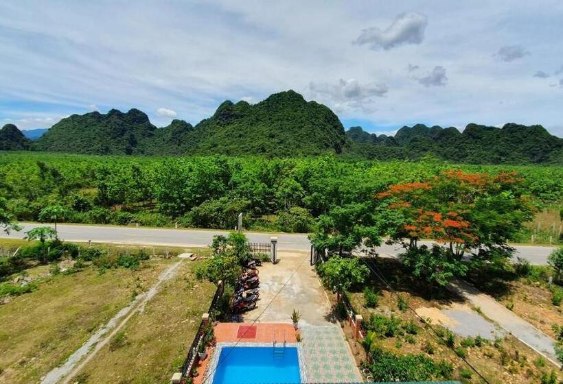اتاق استاندارد با چشم‌انداز کوهستان, Phong Nha Amanda Homestay