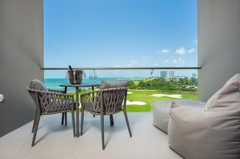Семейный Номер Вид на Море, Dreams Vista Cancun Golf & Spa Resort