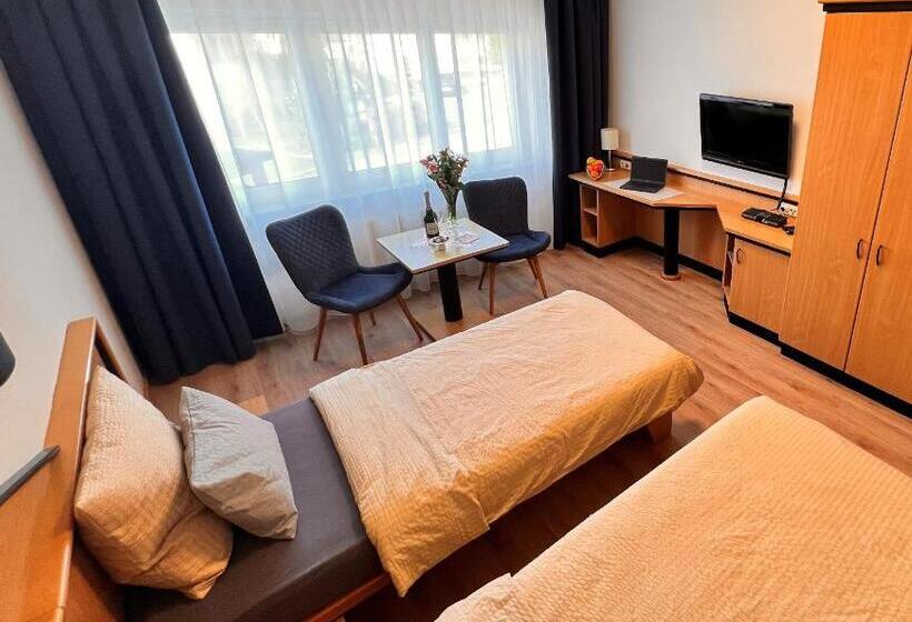 Номер Стандарт Адаптированный для Инвалидов, Hil   Hotel Im Lus Schopfheim