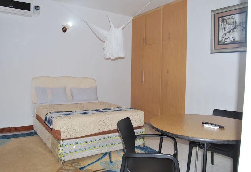 اتاق لوکس, Frontiers Hotel Entebbe