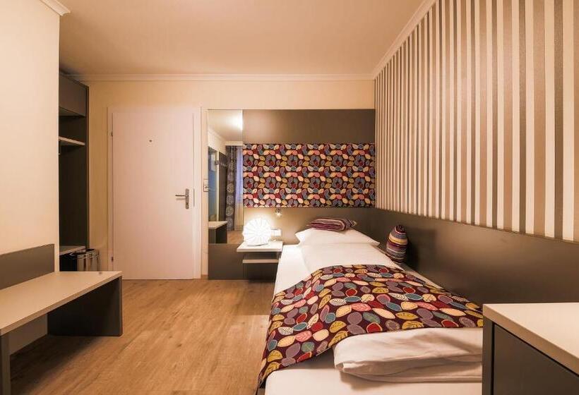 Номер Стандарт Индивидуальный, Ambiance Hotel   Braunau   Simbach