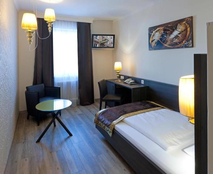 Номер Комфорт Индивидуальный, Ambiance Hotel   Braunau   Simbach