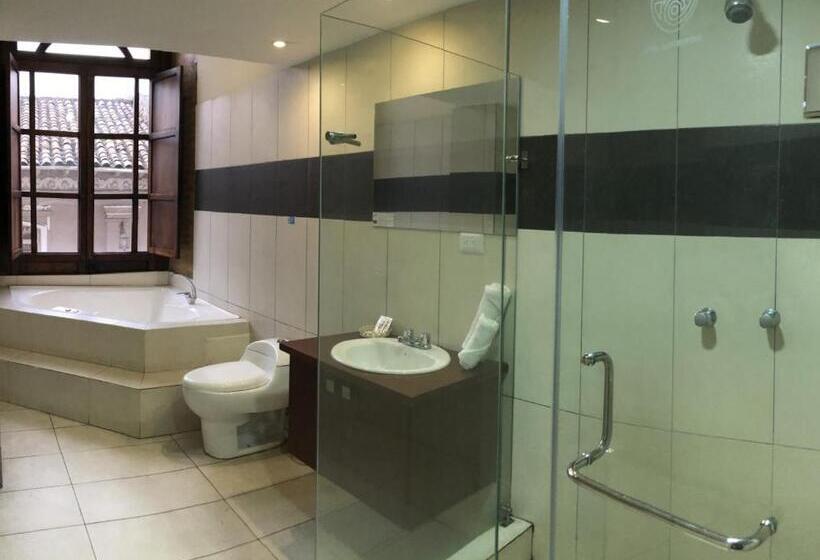 スイート, Floré Hotel Boutique Cuenca