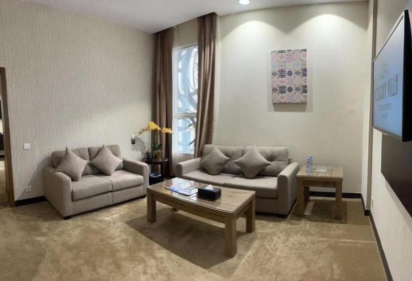 سوییت جونیور, Holiday Villa Hail