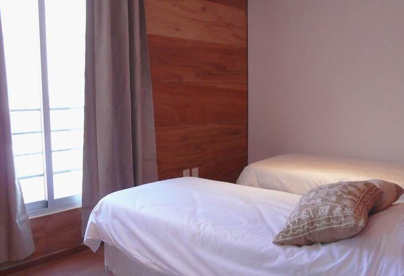 标准间, Circus Hostel&hotel Montevideo