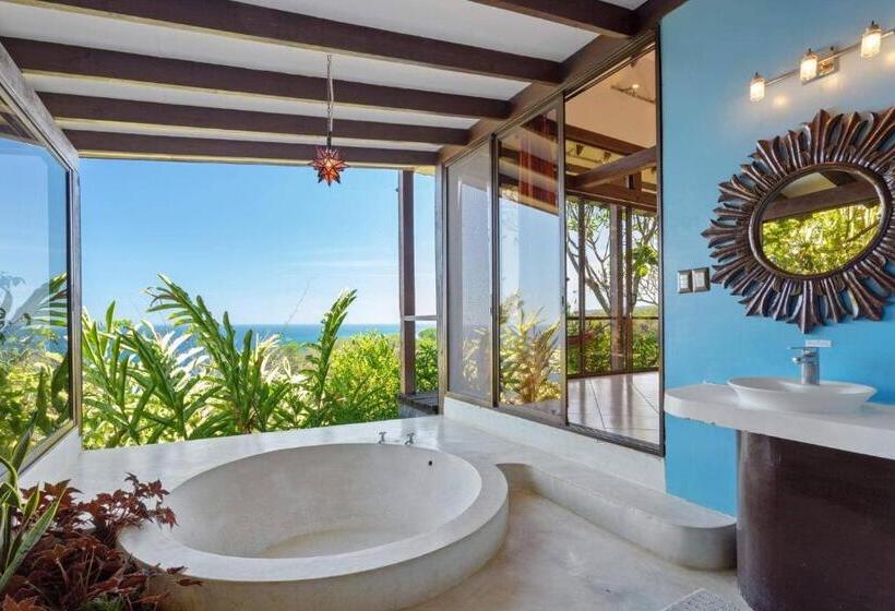 Трехместный Superior Вид на Море, Anamaya Resort