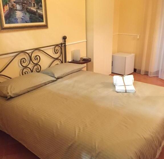 اتاق استاندارد سه نفره, B&b Lumasa