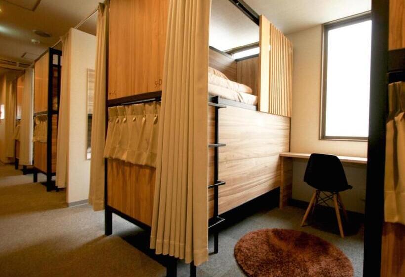 Standardzimmer mit Etagenbett und gemeinsamen Bad, Namba Guesthouse Hive