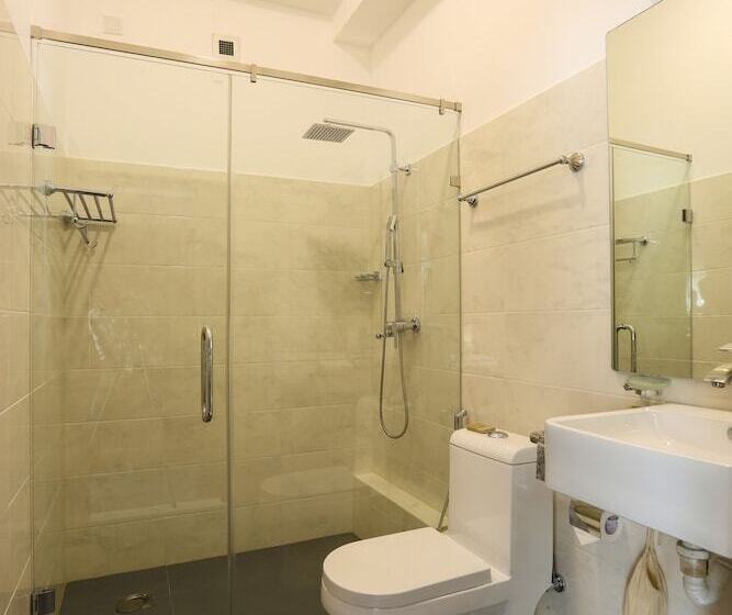 디럭스 룸 킹사이즈 침대, Morven Hotel Colombo