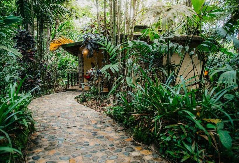 Бунгало Стандарт Вид на Сад, Arahuana Jungle Resort & Spa