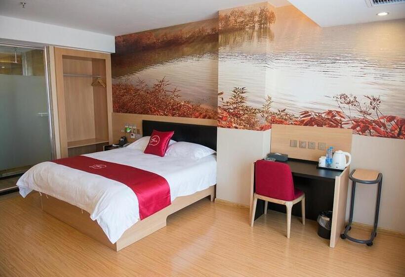 Семейный Номер, Thank Inn Plus Hotel Sichuan Neijiang Hongxing Red Star Macalline