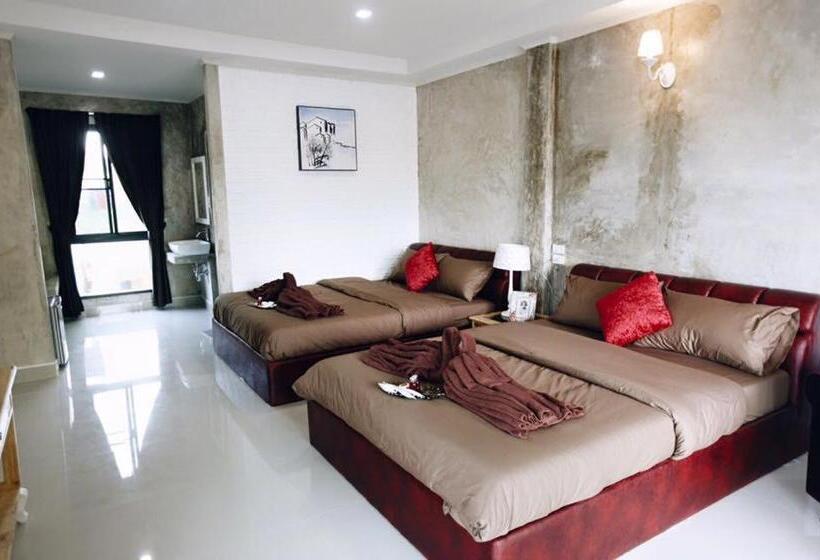 四人标准间, Khao Kho Overview Resort