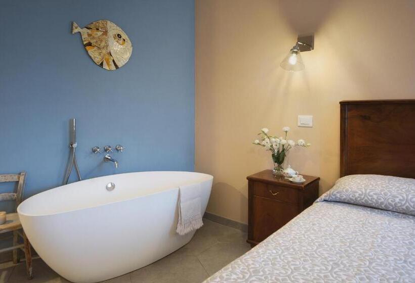 デラックスルーム, La Bellavita B&b