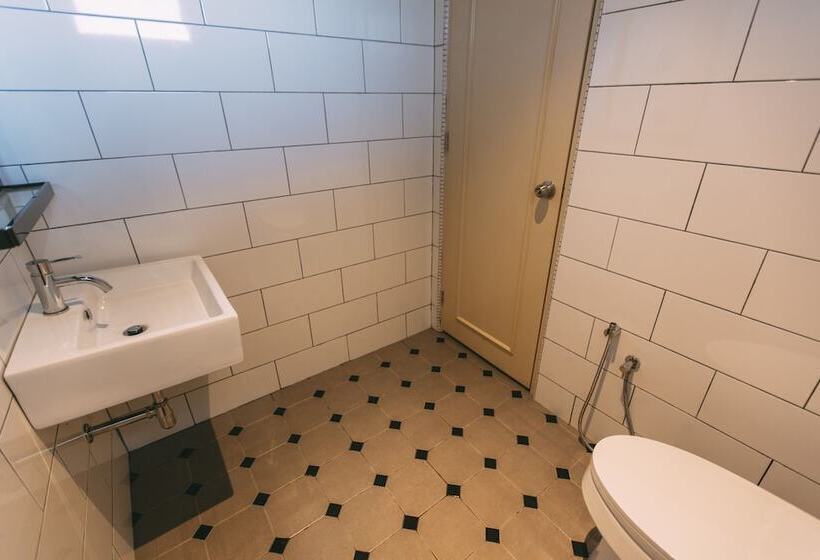 Вилла 2 Спальни, Tasik Villa International Resort