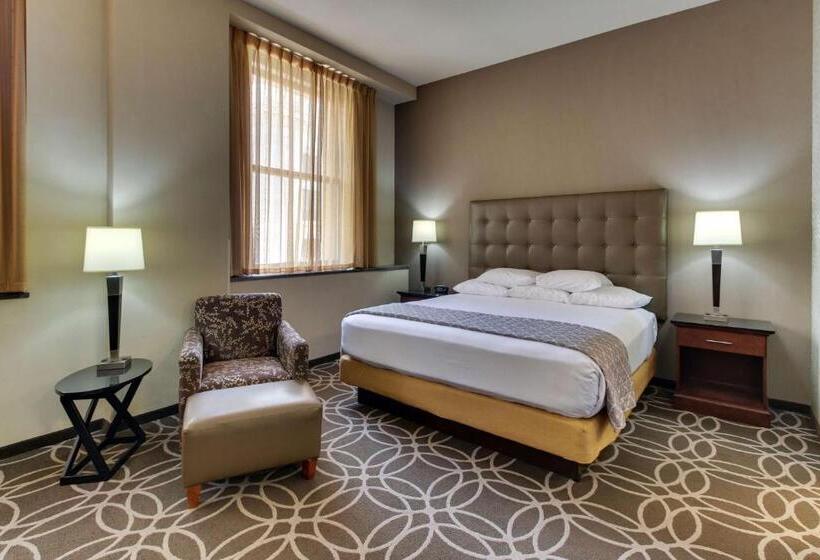 장애인용 디럭스룸, Drury Plaza Hotel Cleveland Downtown