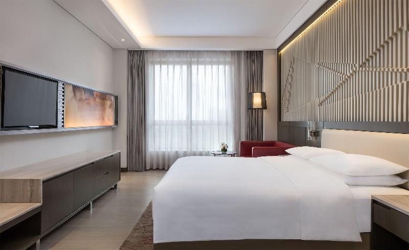 חדר אקזקיוטיב חדר קינג, Courtyard By Marriott Tianjin Hongqiao