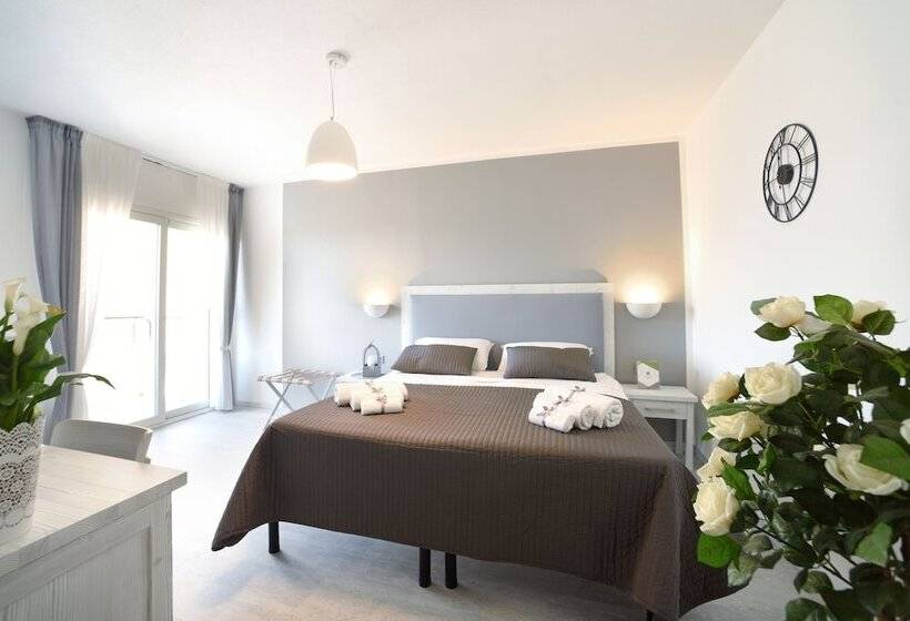 Economy Quadruple Room, Gli Ulivi