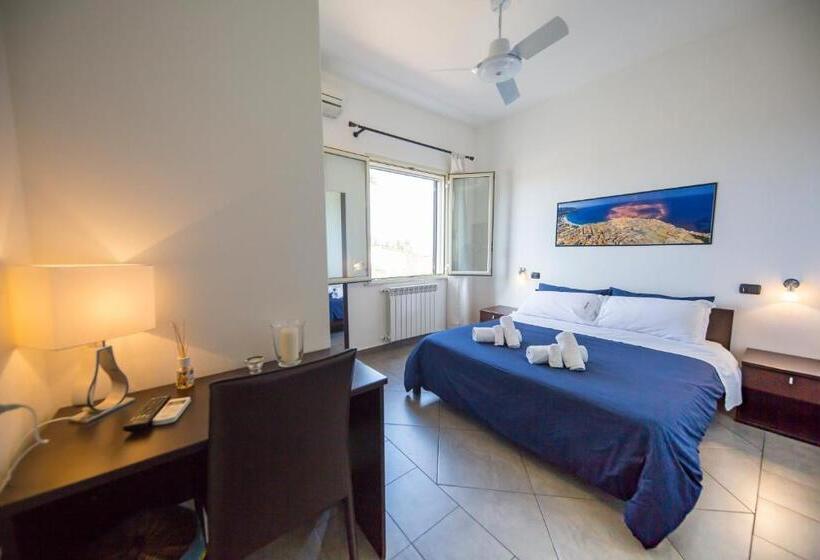Номер Стандарт, Bouganville B&b