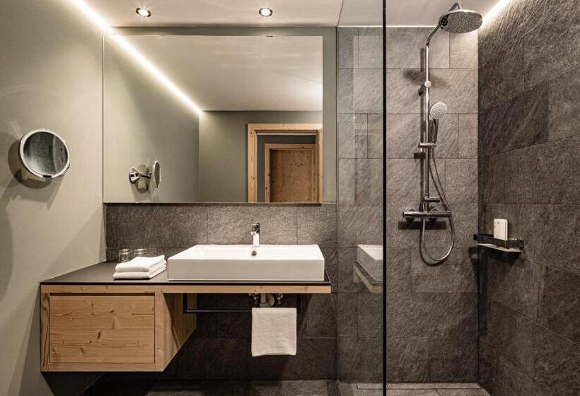 سوییت جونیور لوکس, Falkensteiner Hotel Antholz   Adults Only
