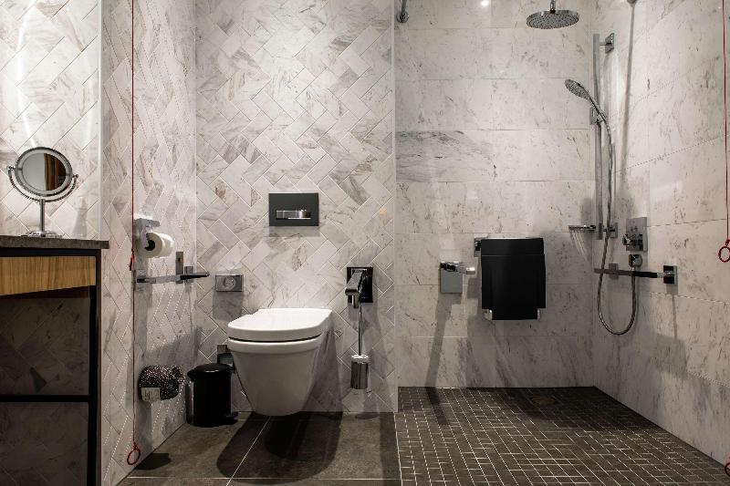 Стандартный Номер Кровать Кинг, Lincoln Plaza London, Curio Collection By Hilton
