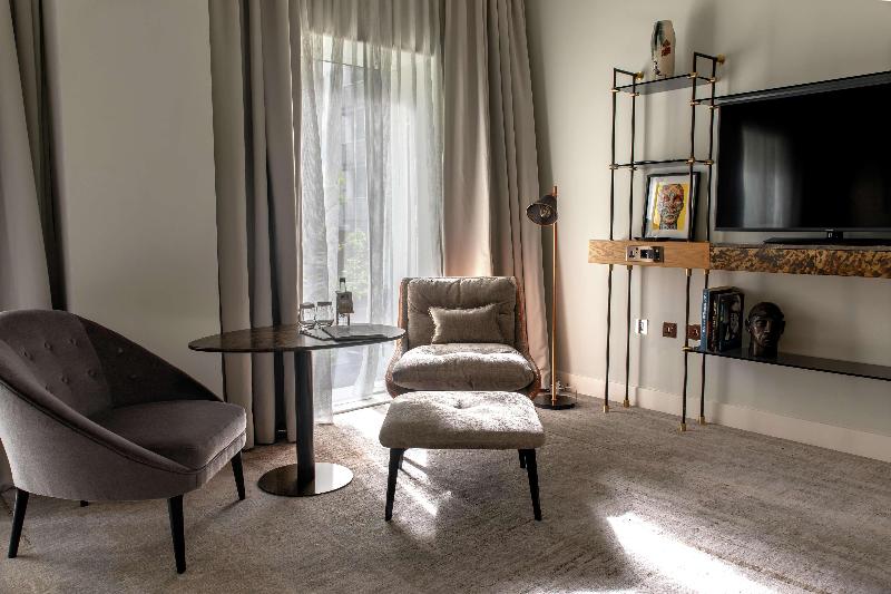 Стандартный Номер Кровать Кинг, Lincoln Plaza London, Curio Collection By Hilton