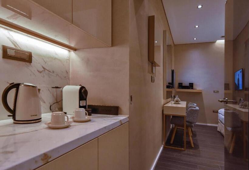 Люкс 2 Спальни, Consolato Boutique