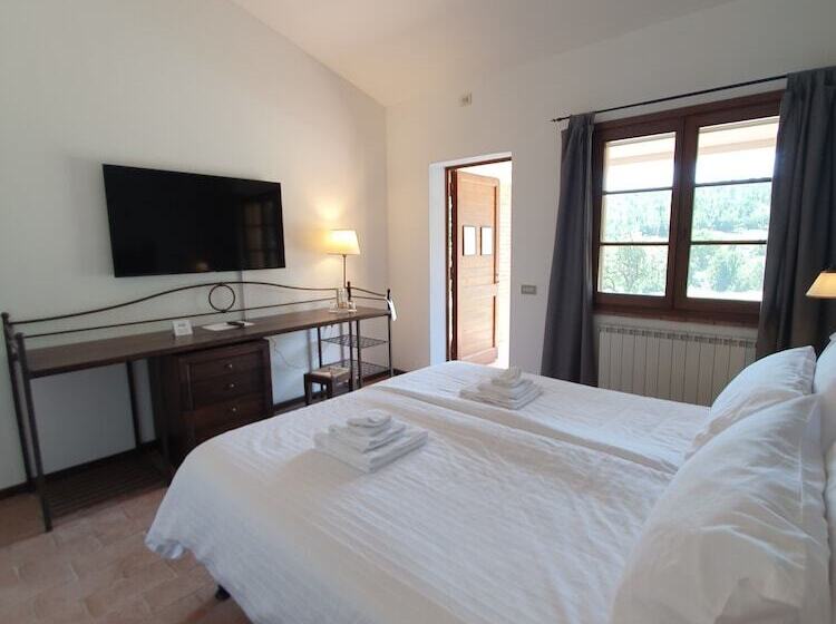 اتاق استاندارد اینتریور, Vin Hotel   Wine Resort And Agriturismo Montieri