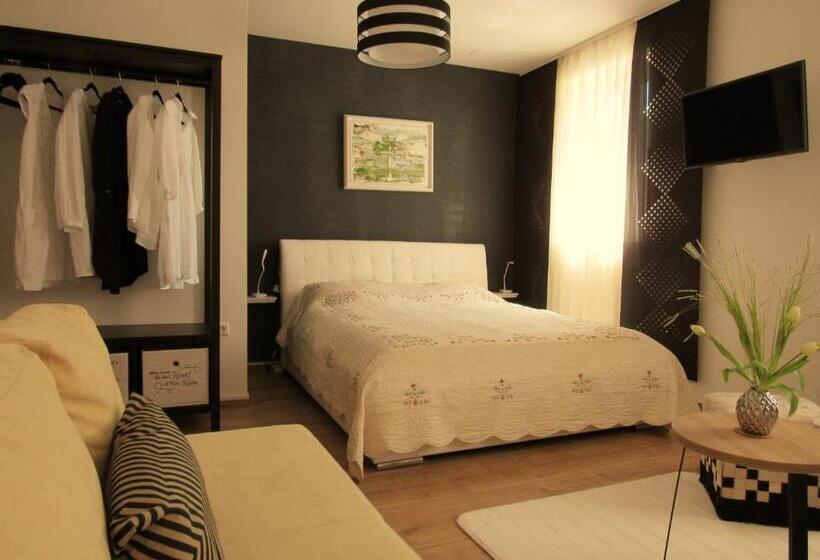 חדר משפחתי, Guest House Klaudija