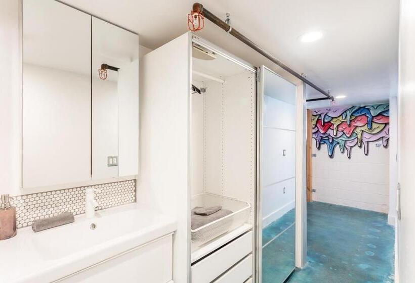 수피리어 스위트, House Of Trestles   Hostel