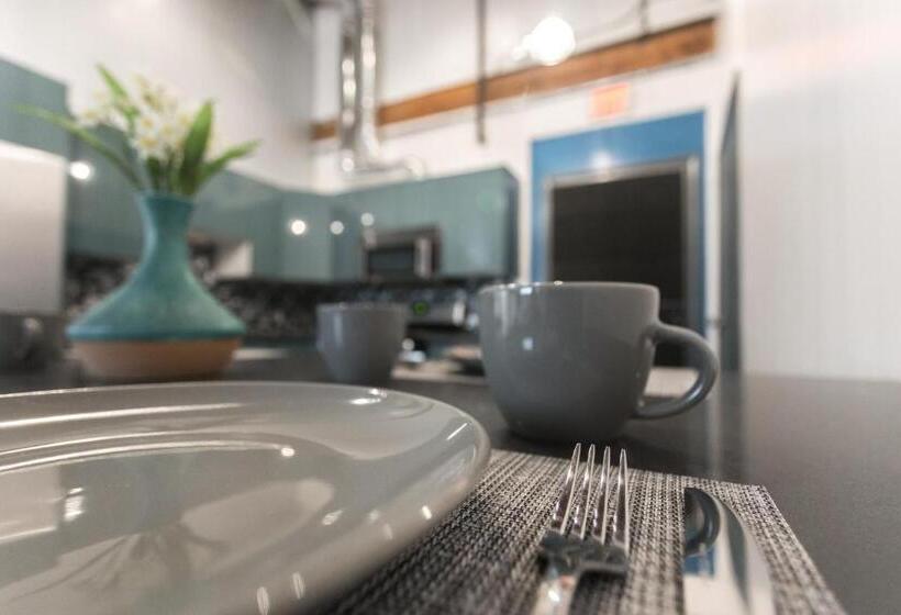 수피리어 스위트, House Of Trestles   Hostel