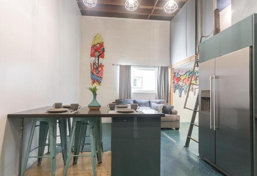 수피리어 스위트, House Of Trestles   Hostel