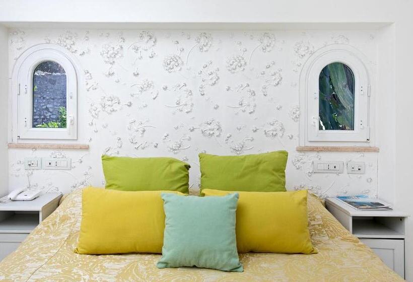 غرفة قياسية, Casa Gaia