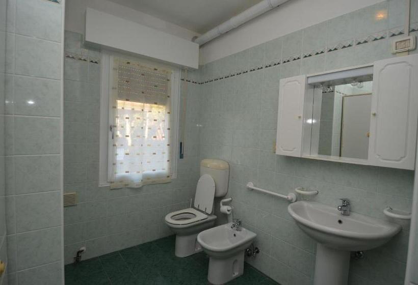 Апартаменты 2 Спальни, Residence Villa Laura