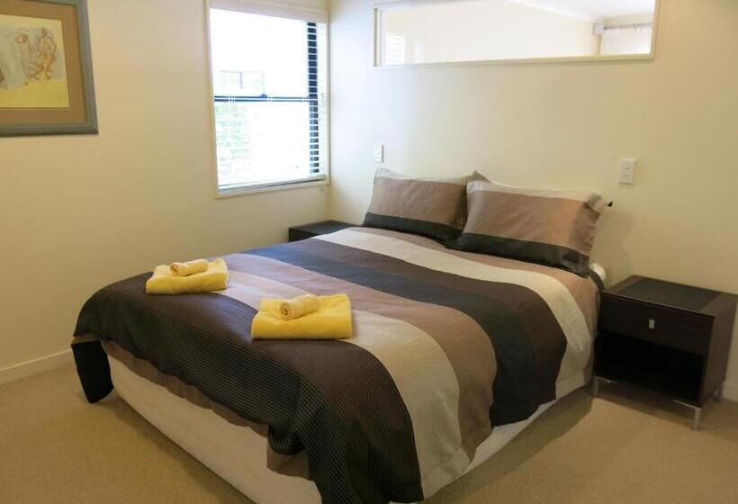 Апартаменты 1 Спальня, Ocean Breeze Resort Pauanui