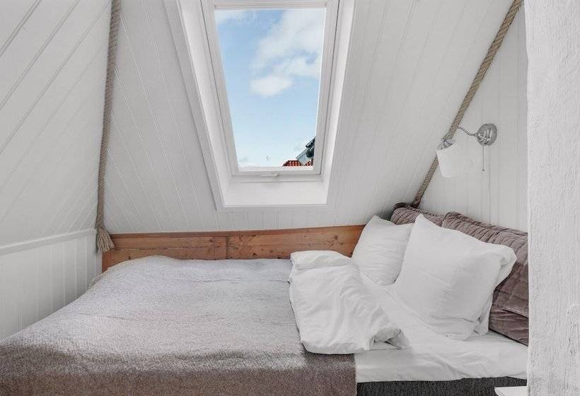 Семейные Апартаменты, To Sostre Guesthouse