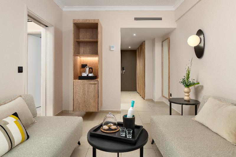 带大床的标准间, Even Hotel Pittsburgh Downtown, An Ihg