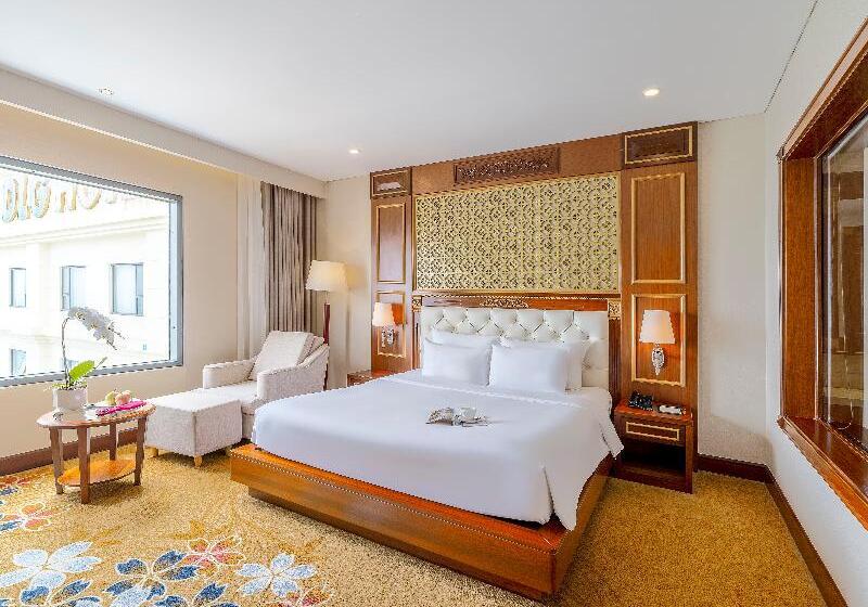 اتاق پرمیوم با چشم‌انداز دریا, Dlg Hotel Danang