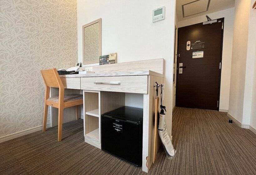Номер Стандарт, The Breakfast Hotel Fukuoka Tenjin