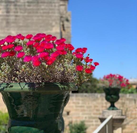 Полулюкс, Relais Monastero Santa Teresa  Albergo Diffuso