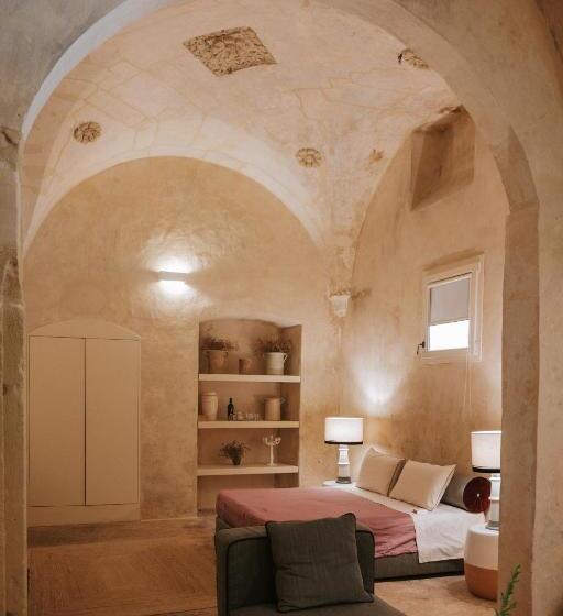 Полулюкс, Relais Monastero Santa Teresa  Albergo Diffuso