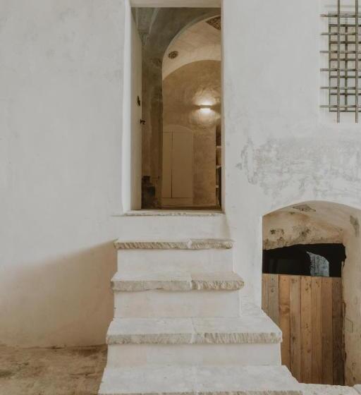 Полулюкс, Relais Monastero Santa Teresa  Albergo Diffuso