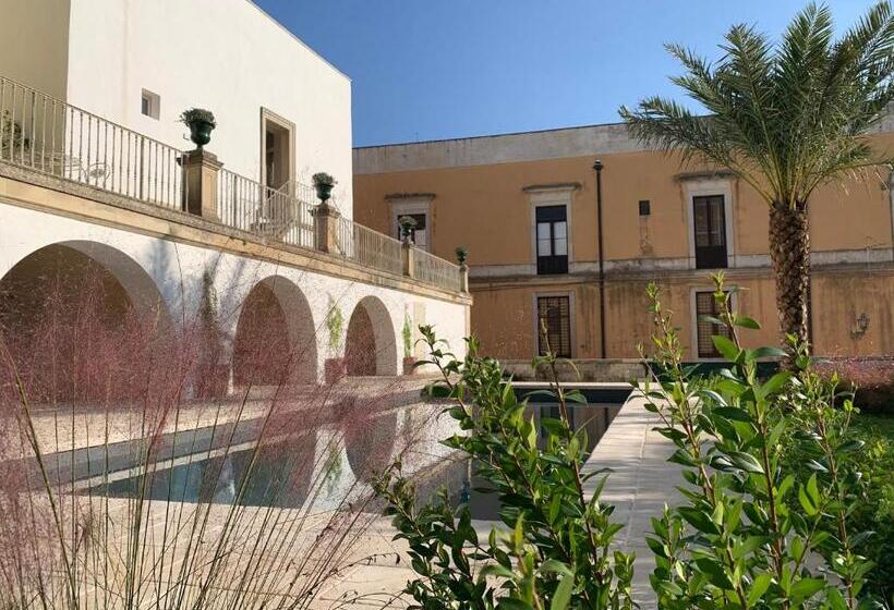 Полулюкс, Relais Monastero Santa Teresa  Albergo Diffuso