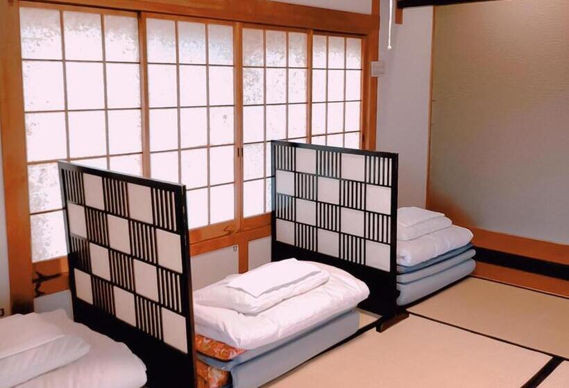 带3个卧室的公寓, Saga International Guesthouse Hagakure