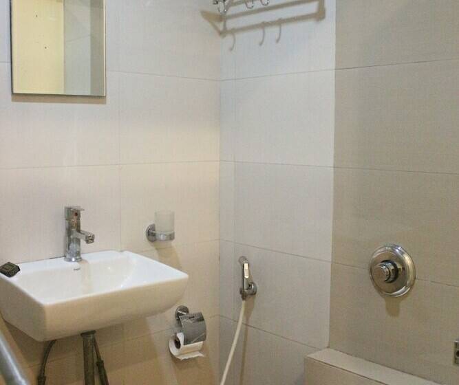 Номер Deluxe, Grandeur Near Mumbai International Airport